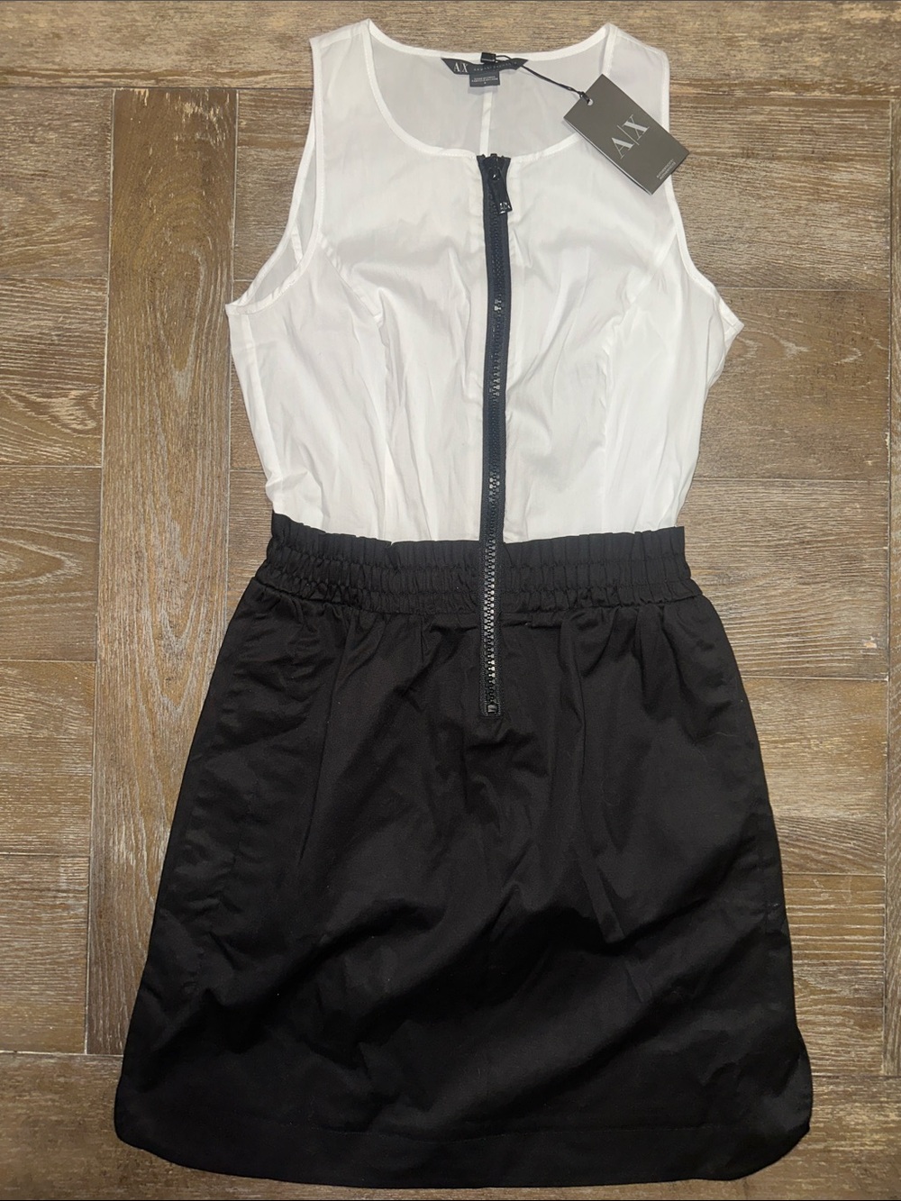 A|X Armani Exchange NWT Colorblock Zip Front Mini Dress Size 4 Black White